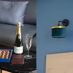 Bluestay 52 - Superbe appartement à Paris 15